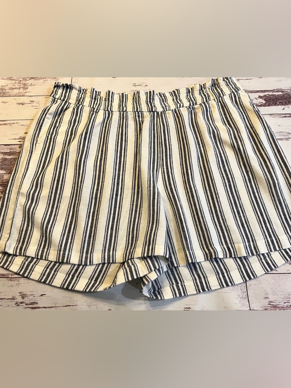 J. Crew Linen Blend Chino Shorts Blue & White Stripes Women's XL Elastic Waist